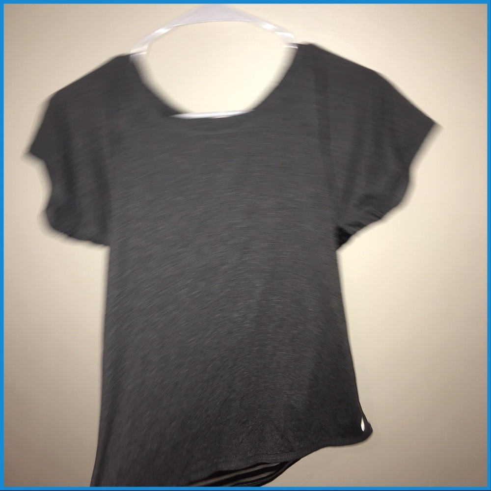 Athletic shirt